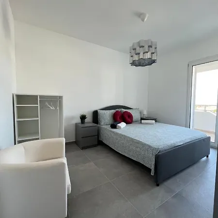 The #4 Howme Apartament *